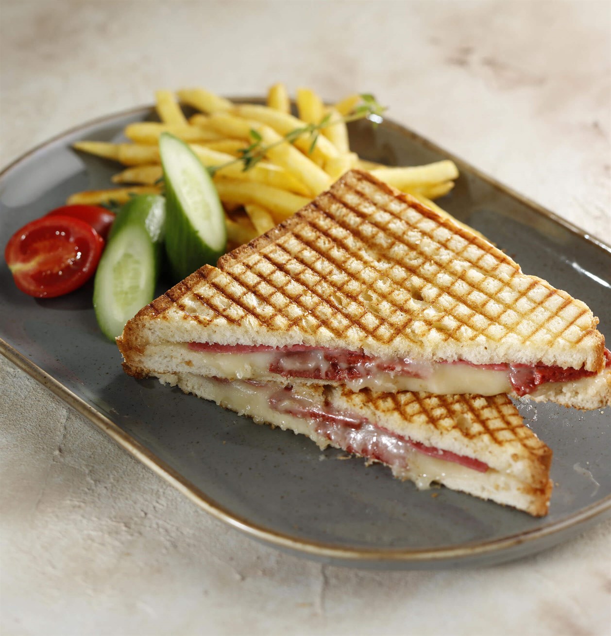 KARIŞIK TOST VEYA SANDVİÇ