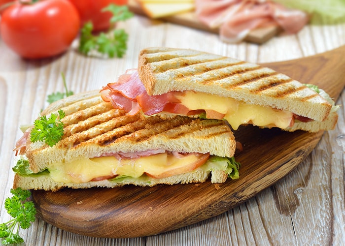 ÇİFT KAŞARLI TOST VEYA SANDVİÇ